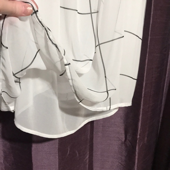 Sheer white grid blouse - Picture 3 of 4